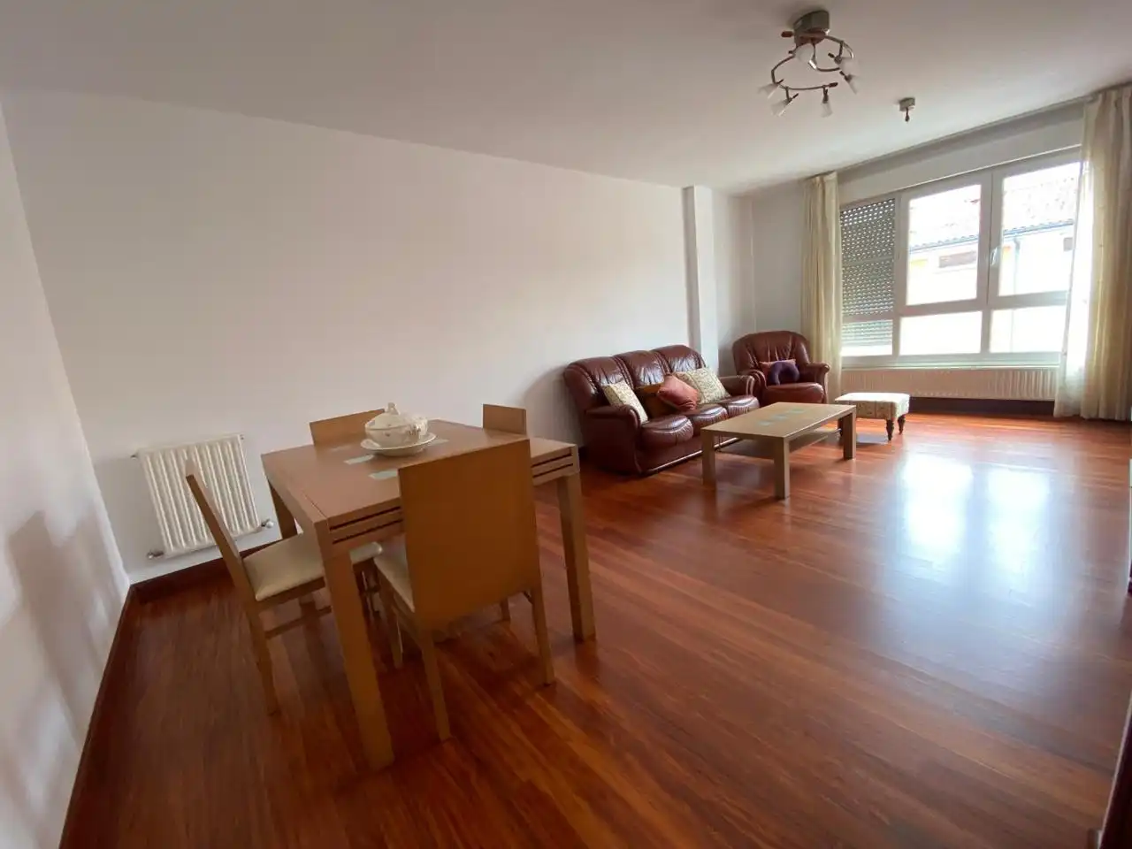Sala de estar de Piso en venta en Otxandio con Calefacción y Balcón