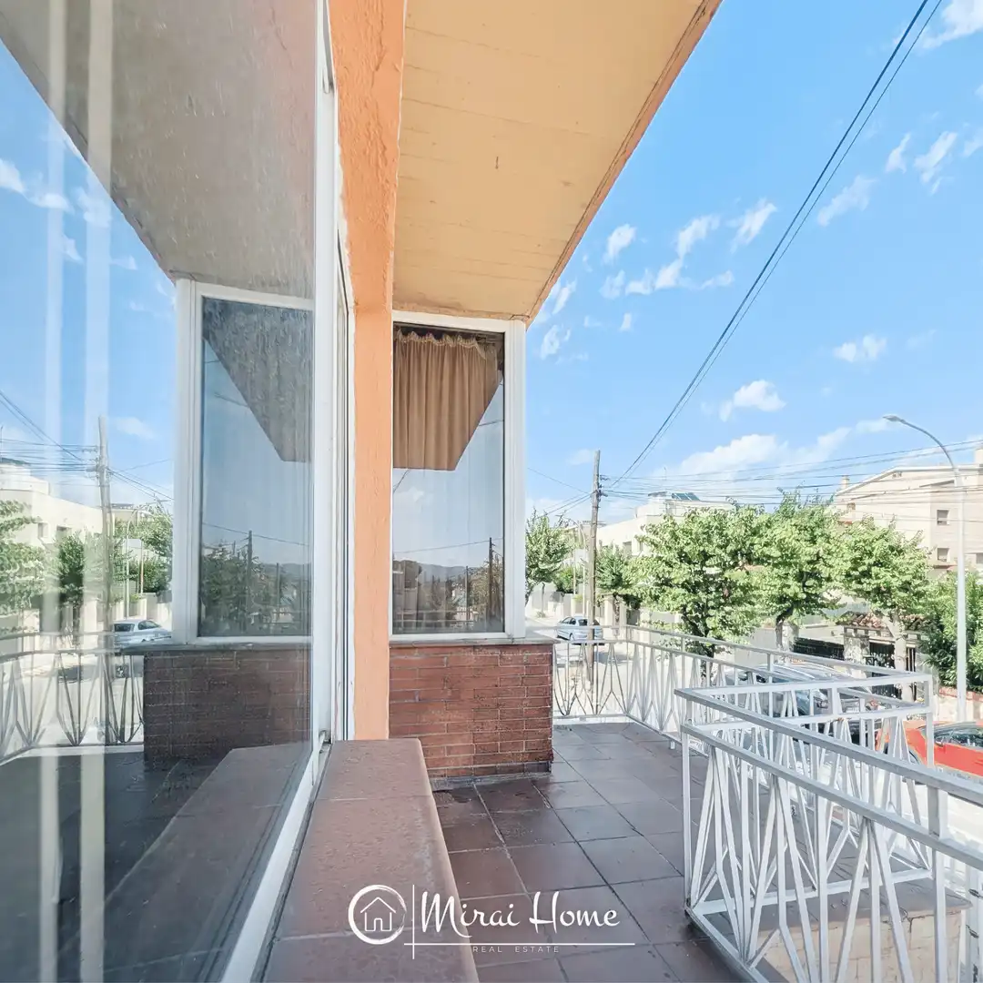 Terrassa de Casa o xalet en venda en Parets del Vallès amb Aire condicionat, Calefacció i Jardí privat