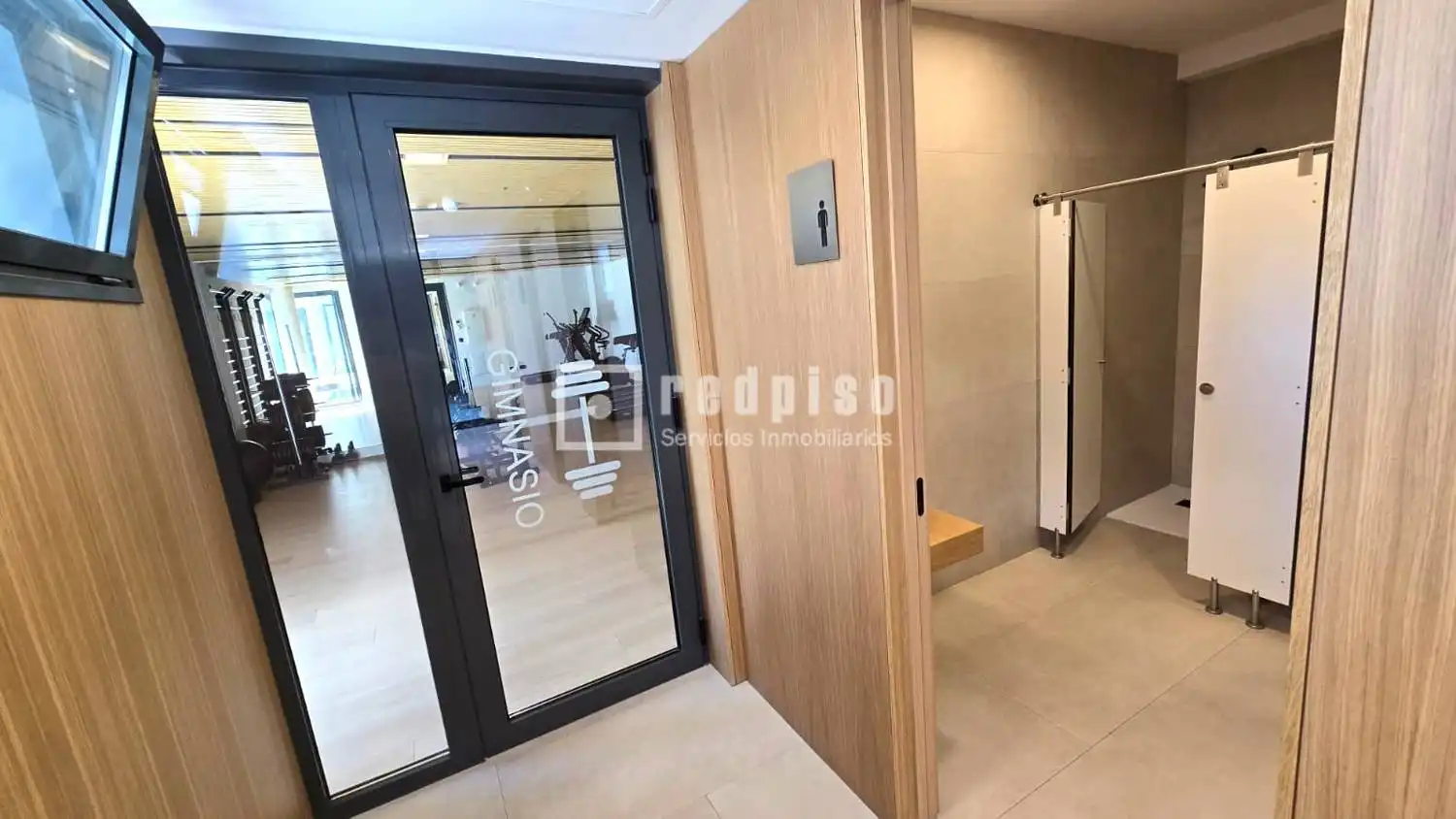 Wohnung zur Miete in Madrid mit Privatgarten, Terrasse und Abstellraum