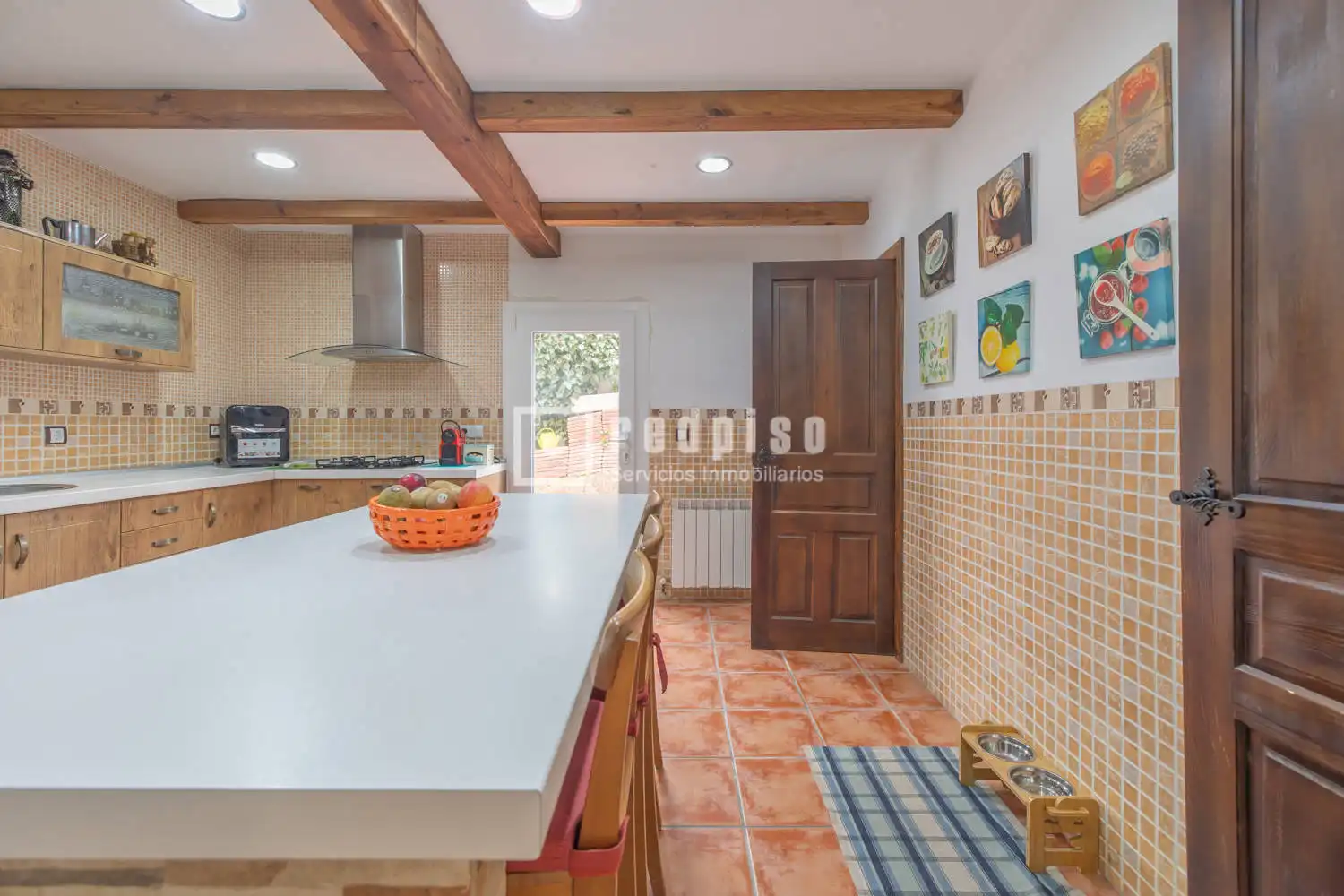 Cuina de Casa o xalet en venda en Casarrubios del Monte amb Calefacció, Jardí privat i Terrassa