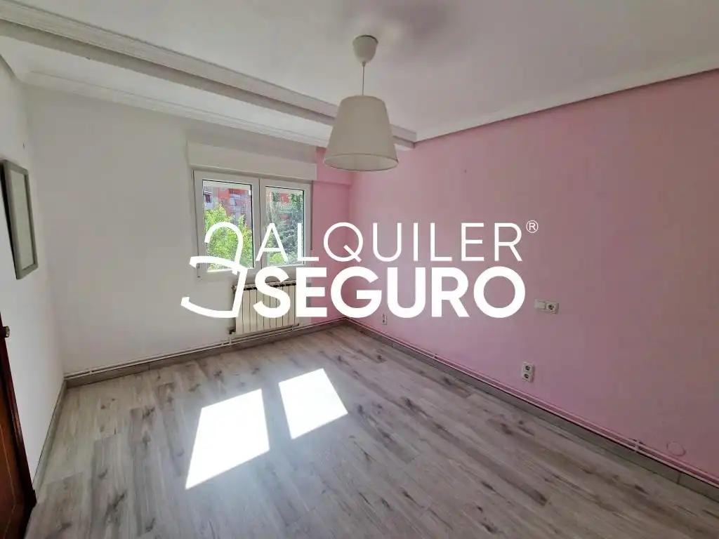 Habitación de Piso de alquiler en Alcorcón con Aire acondicionado, Calefacción y Terraza