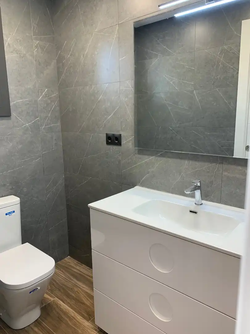 Baño de Dúplex en venta en Sant Feliu de Llobregat con Aire acondicionado, Calefacción y Terraza