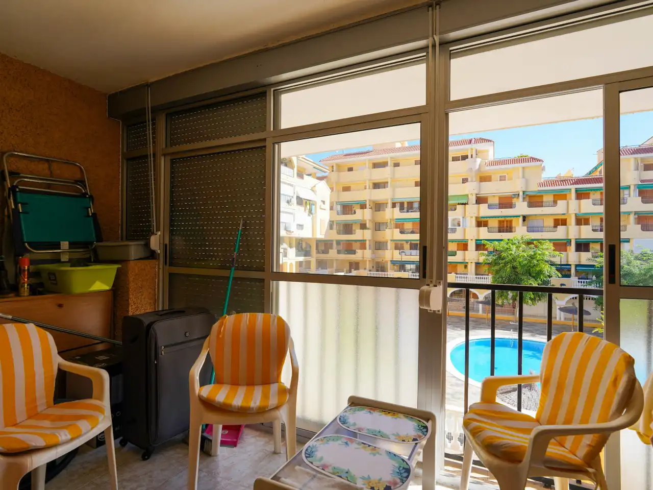 Terraza de Estudio en venta en Torrevieja con Calefacción, Terraza y Piscina