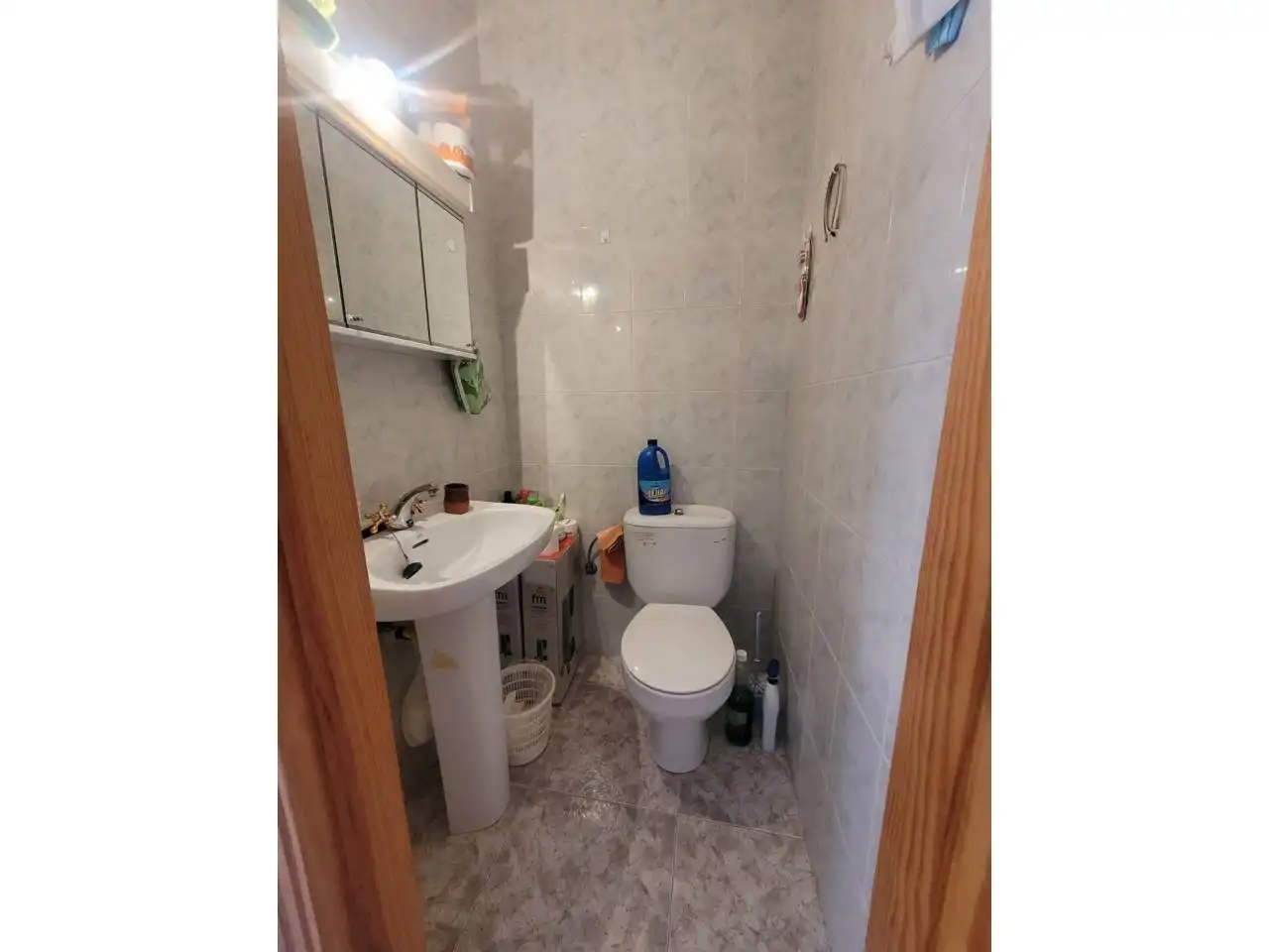 Bany de Casa o xalet en venda en Baza amb Moblat