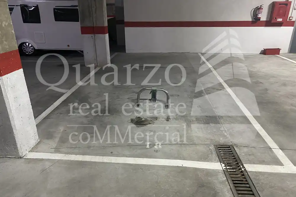 Individual for sale in Calle de la Calera, imagen 6