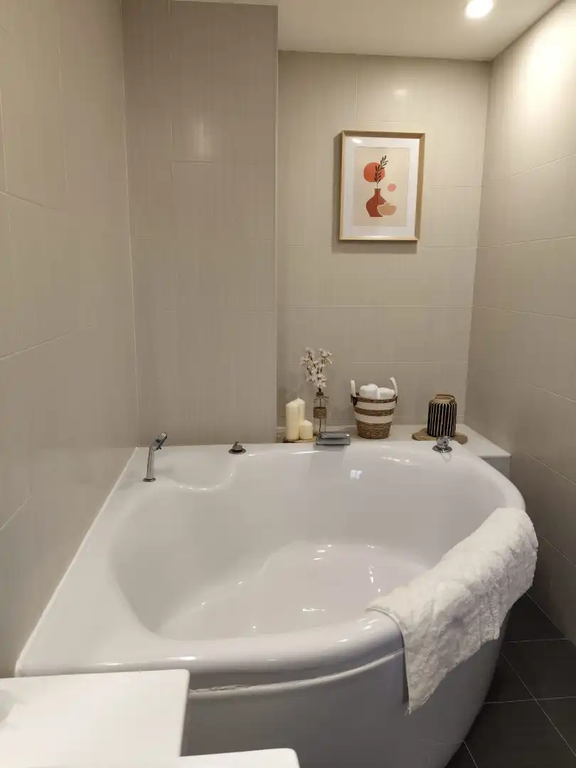 Badezimmer von Haus oder Chalet zum Verkauf in Alginet mit Klimaanlage, Heizung und Terrasse