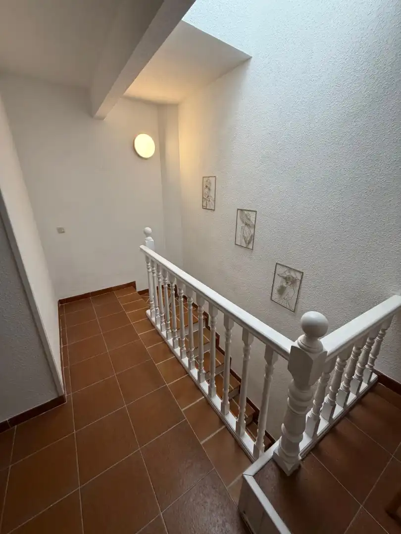 Casa o chalet en venta en Navamorcuende con Calefacción, Terraza y Amueblado