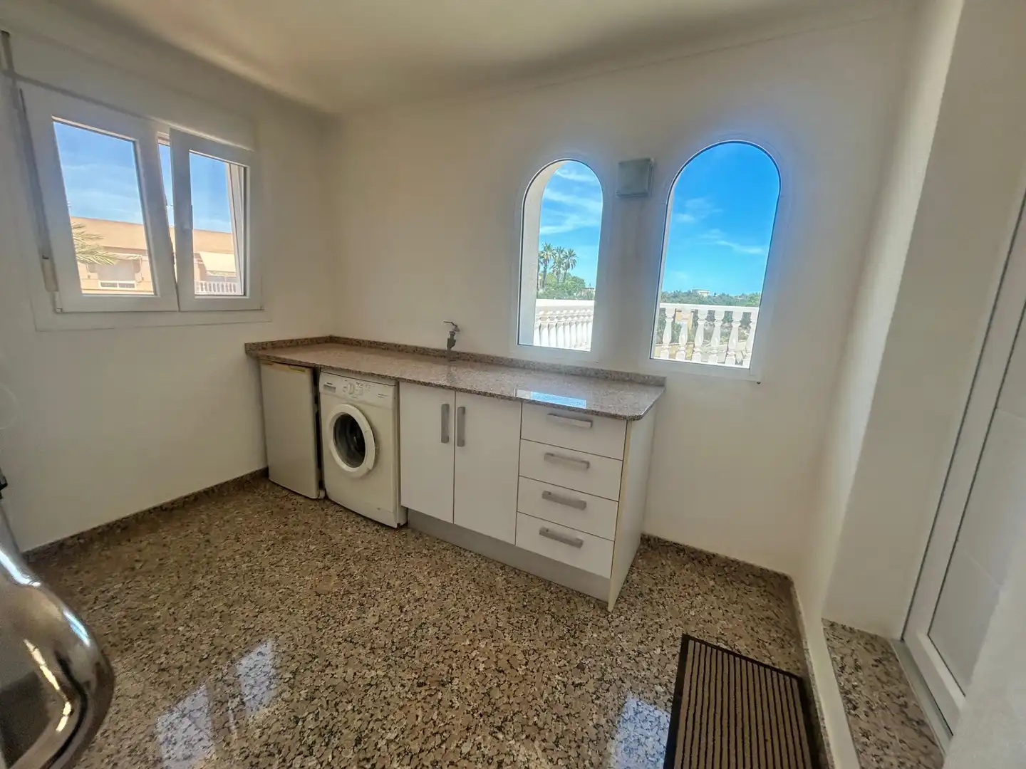 Villa avec terrasse à vendre à Urbanizacion CALARREONA, imagen 17