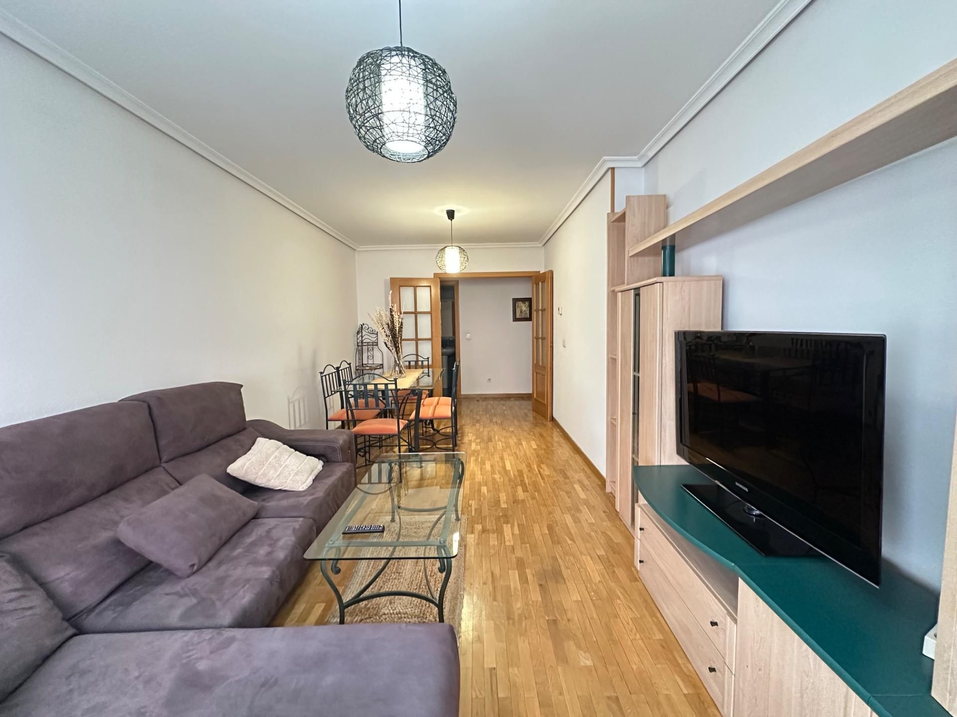 Living room of Flat to rent in Ponferrada  with Heating and Storage room
