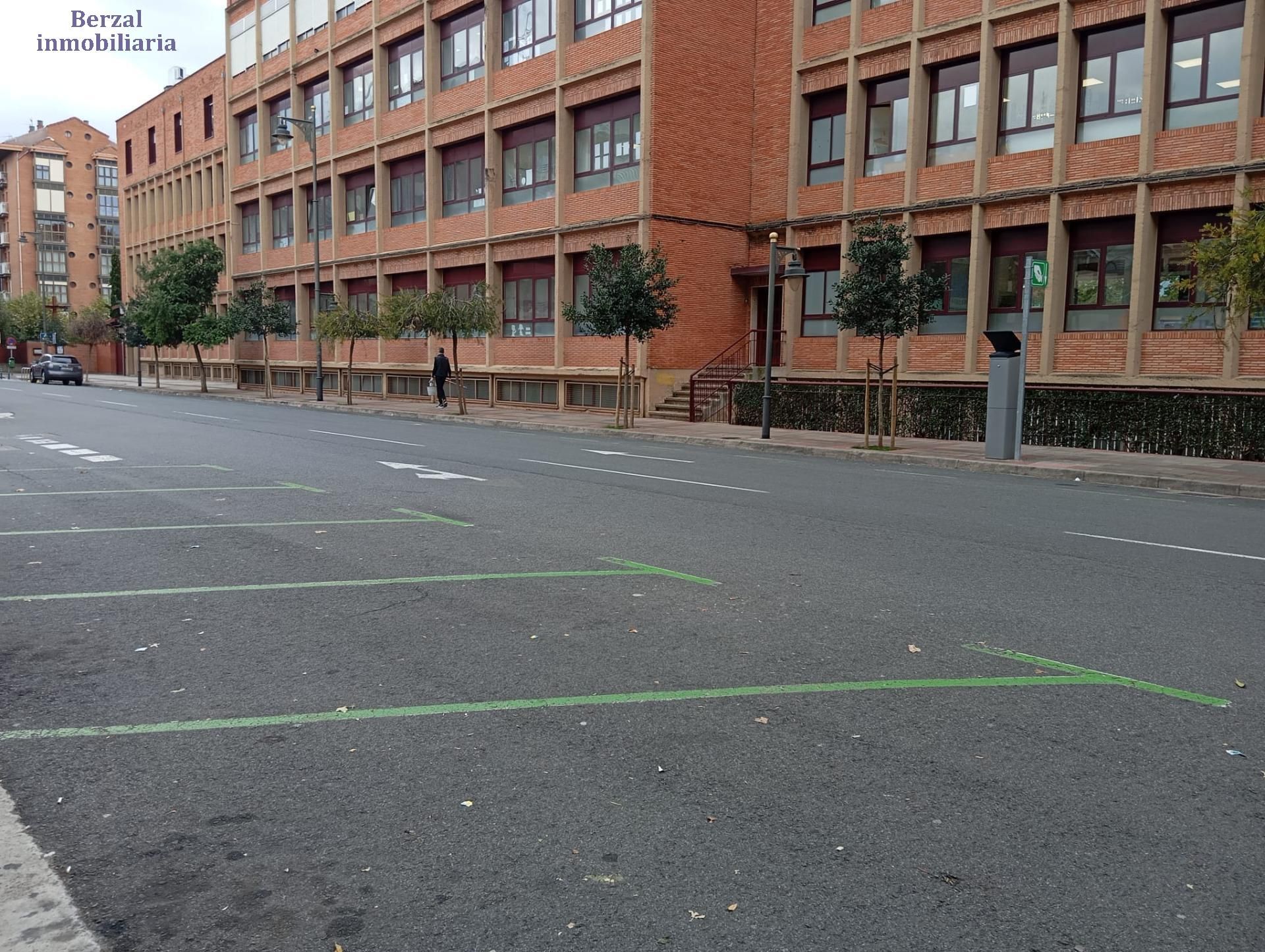 Exterior view of Premises for rent in  Logroño