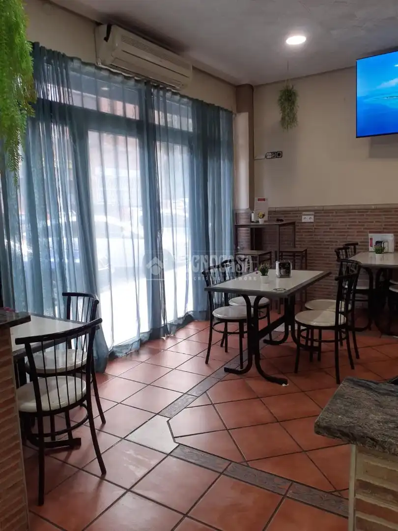 Local en venda en San Fernando de Henares amb Aire condicionat i Terrassa
