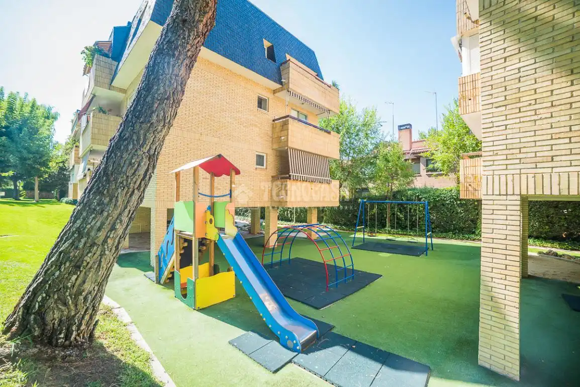 Terraza de Piso en venta en Majadahonda con Aire acondicionado, Calefacción y Terraza