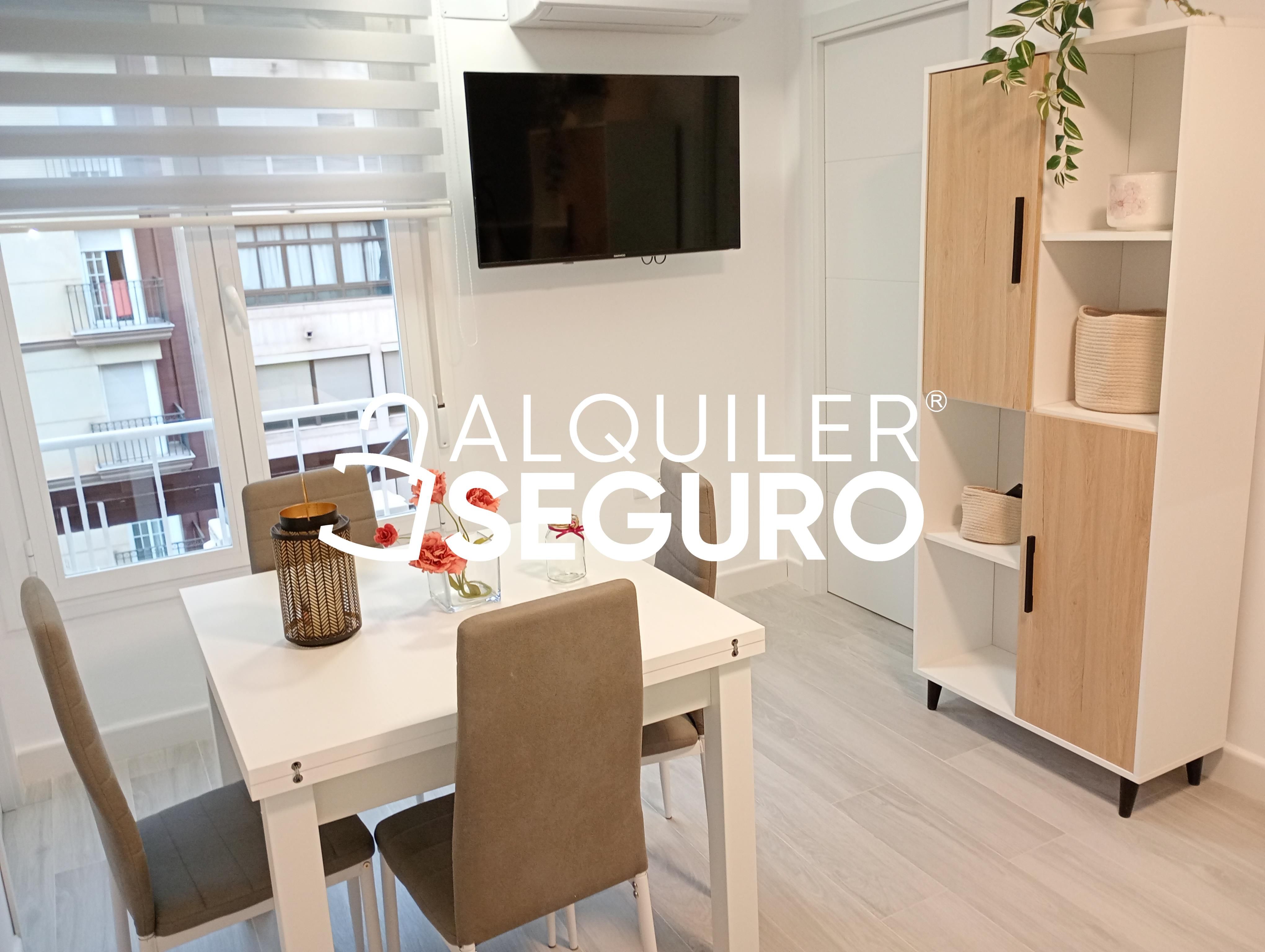 Living room of Flat to rent in Málaga Capital  with Air Conditioner and Furnished