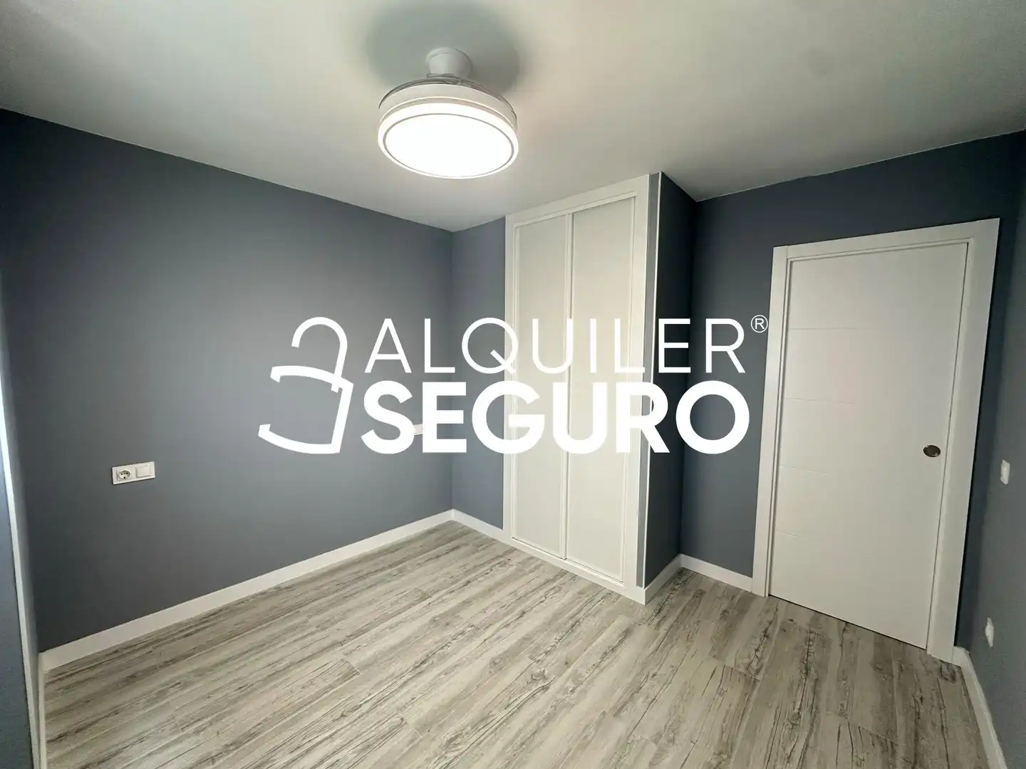 Bedroom of Flat for rent in Madrid  with Heating