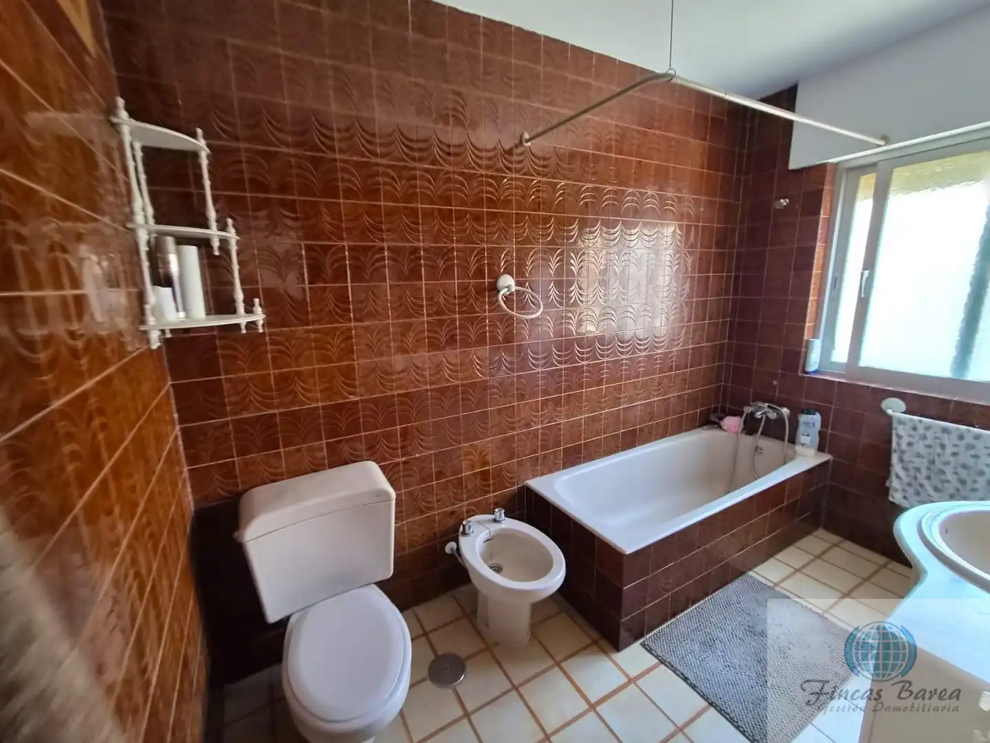 Bany de Casa o xalet en venda en Fuengirola amb Aire condicionat, Terrassa i Traster