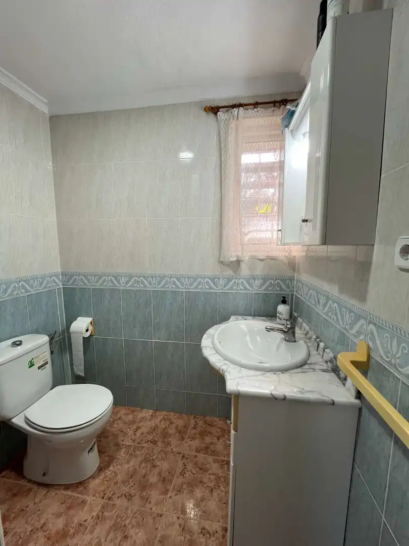 Baño de Casa o chalet en venta en Torrevieja con Aire acondicionado, Trastero y Piscina