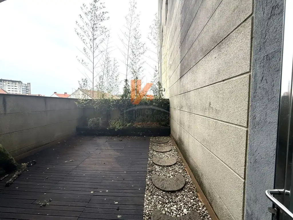 Terraza de Local de alquiler en Santiago de Compostela 