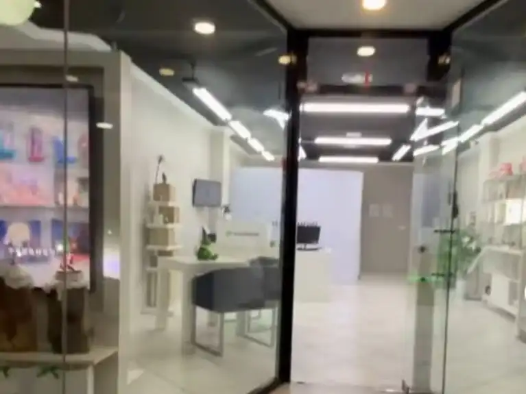 Oficina en venta en Alicante / Alacant con Aire acondicionado, Calefacción y Alarma
