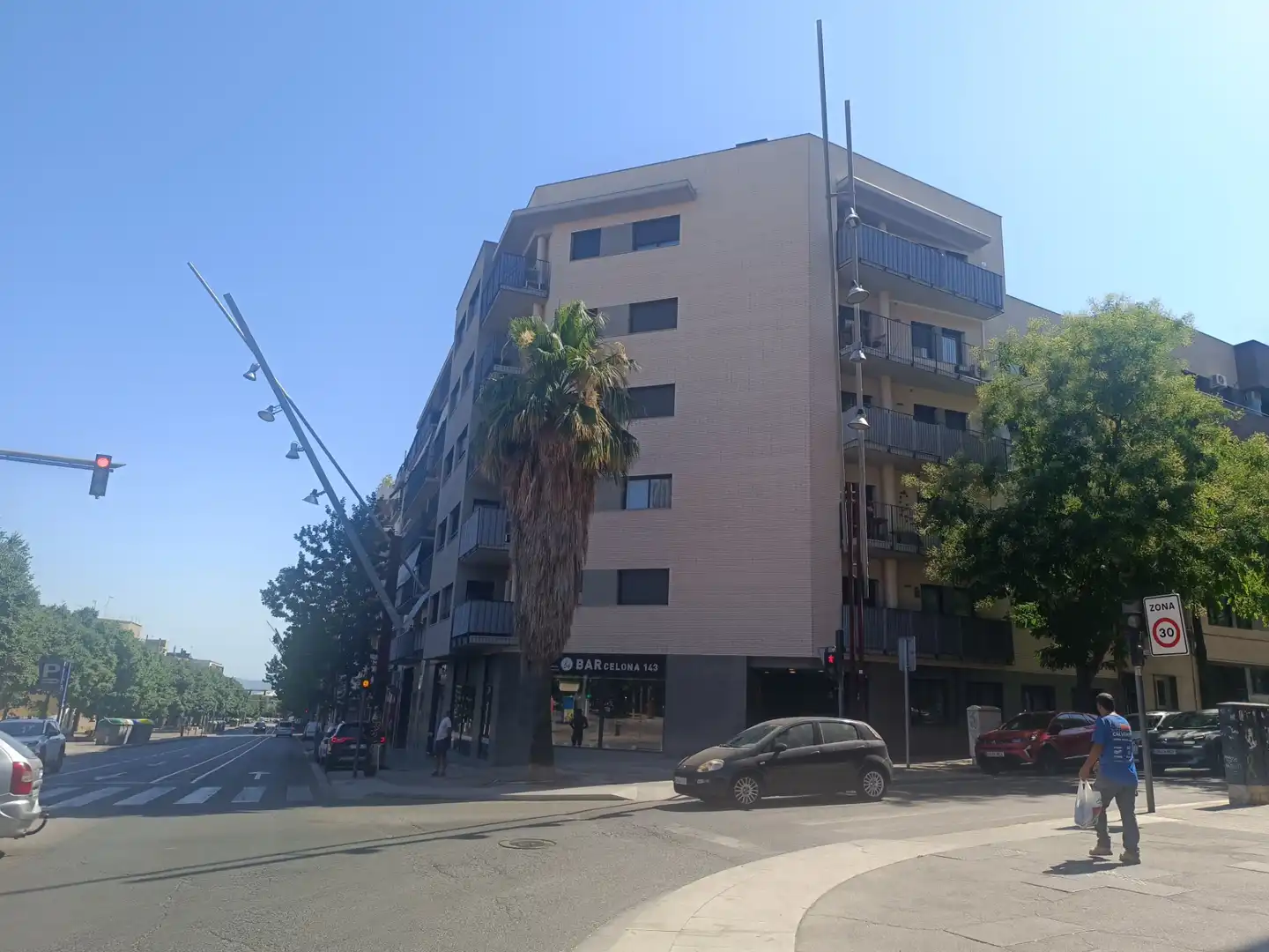 Vista exterior de Garaje en venta en Terrassa