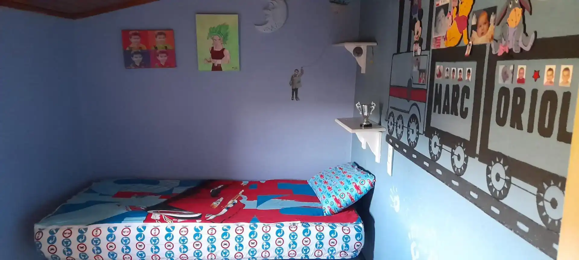 Dormitori de Casa adosada en venda en Artesa de Segre amb Balcó