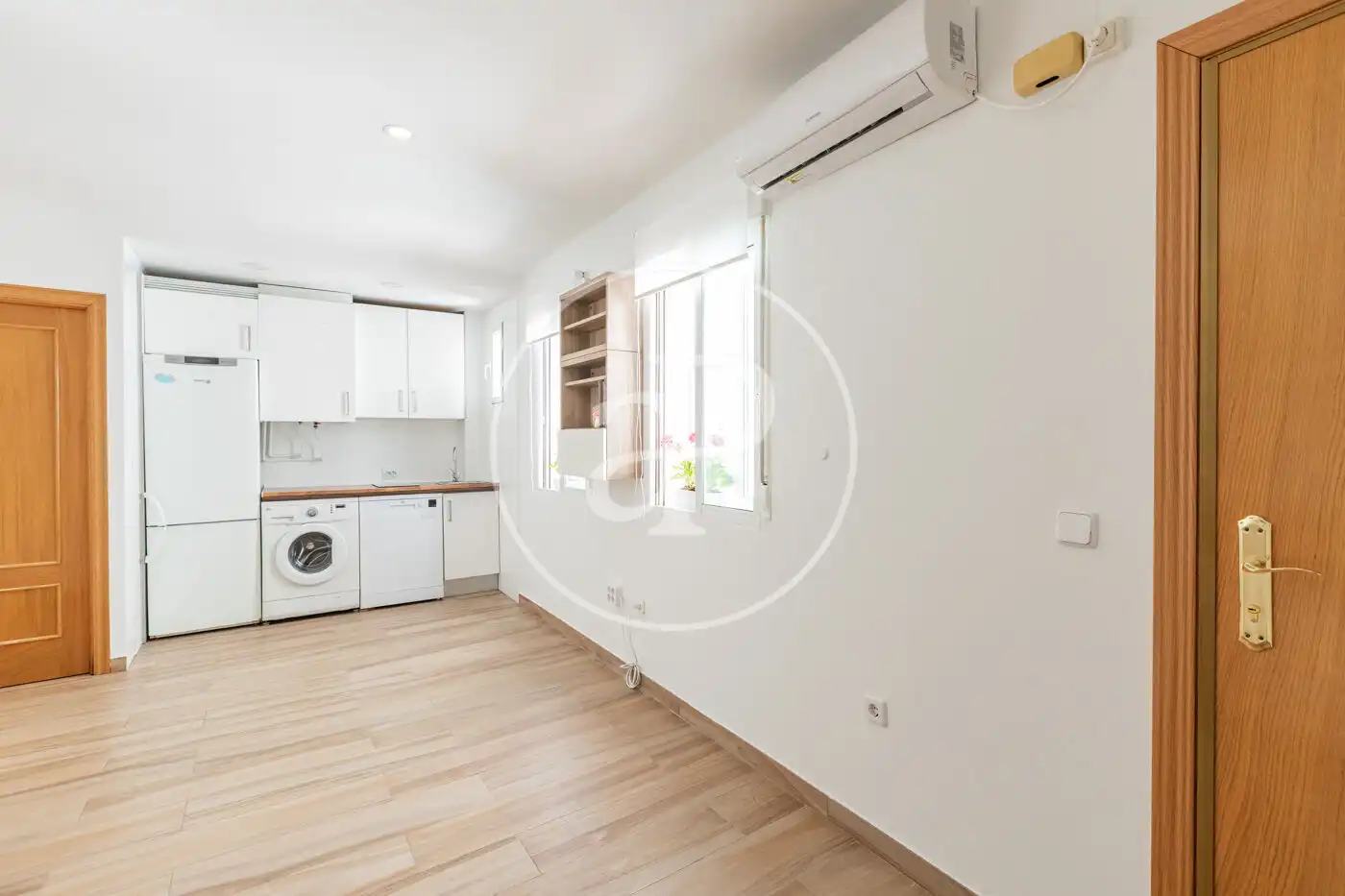 Exterior view of Flat for rent in Madrid  with Air Conditioner and Heating