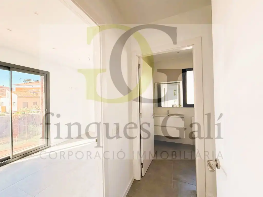 Houses for sale in Manresa  with Private garden, Terrace and Oven
