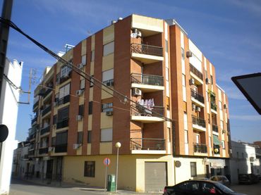 Piso en venta en Calle Baeza 82