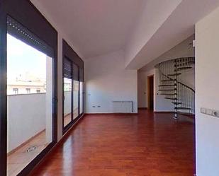 Living room of Duplex for sale in Girona Capital  with Heating, Parquet flooring and Terrace