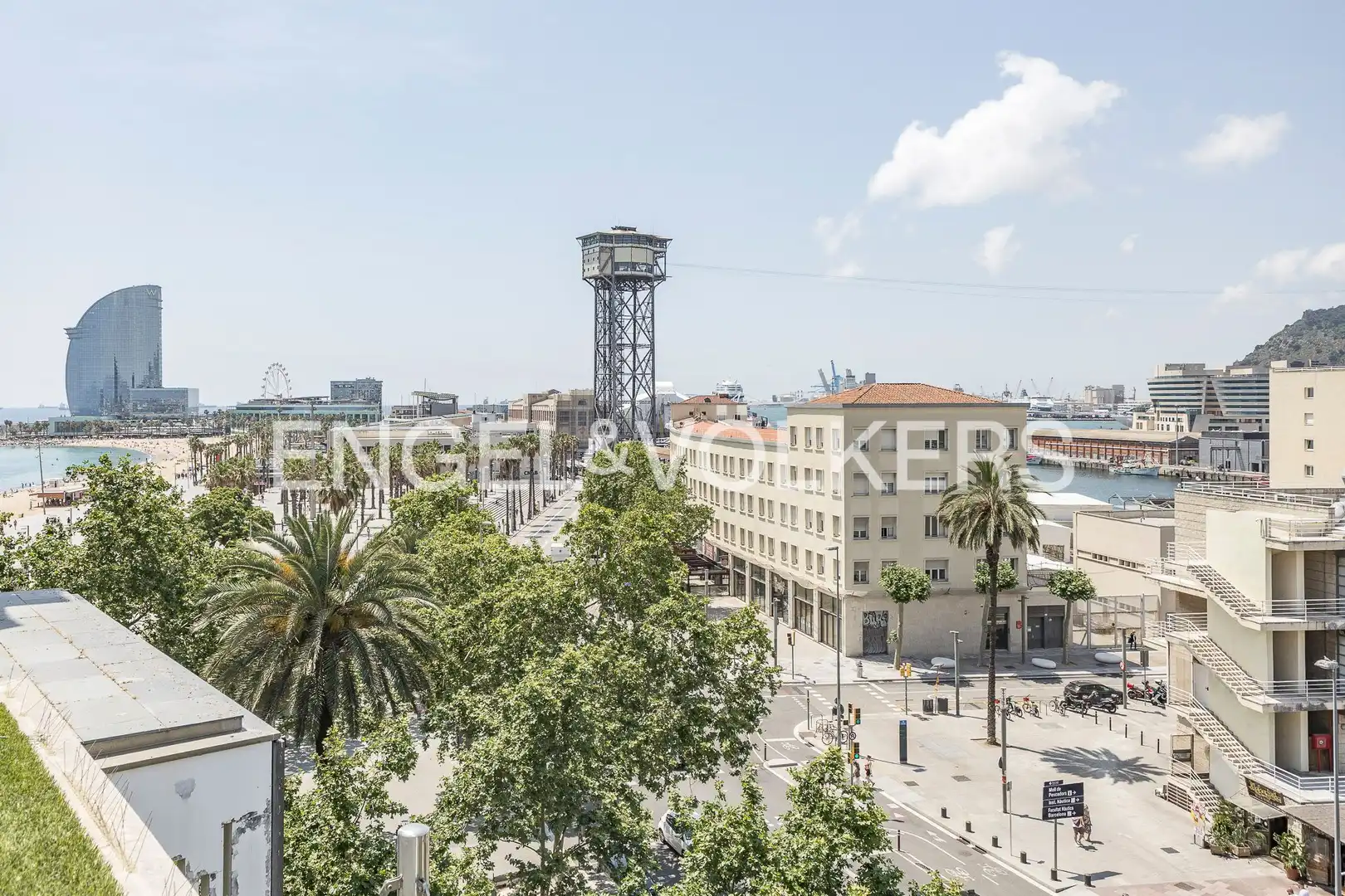 Außenansicht von Wohnung zur Miete in Barcelona mit Klimaanlage, Heizung und Parkett