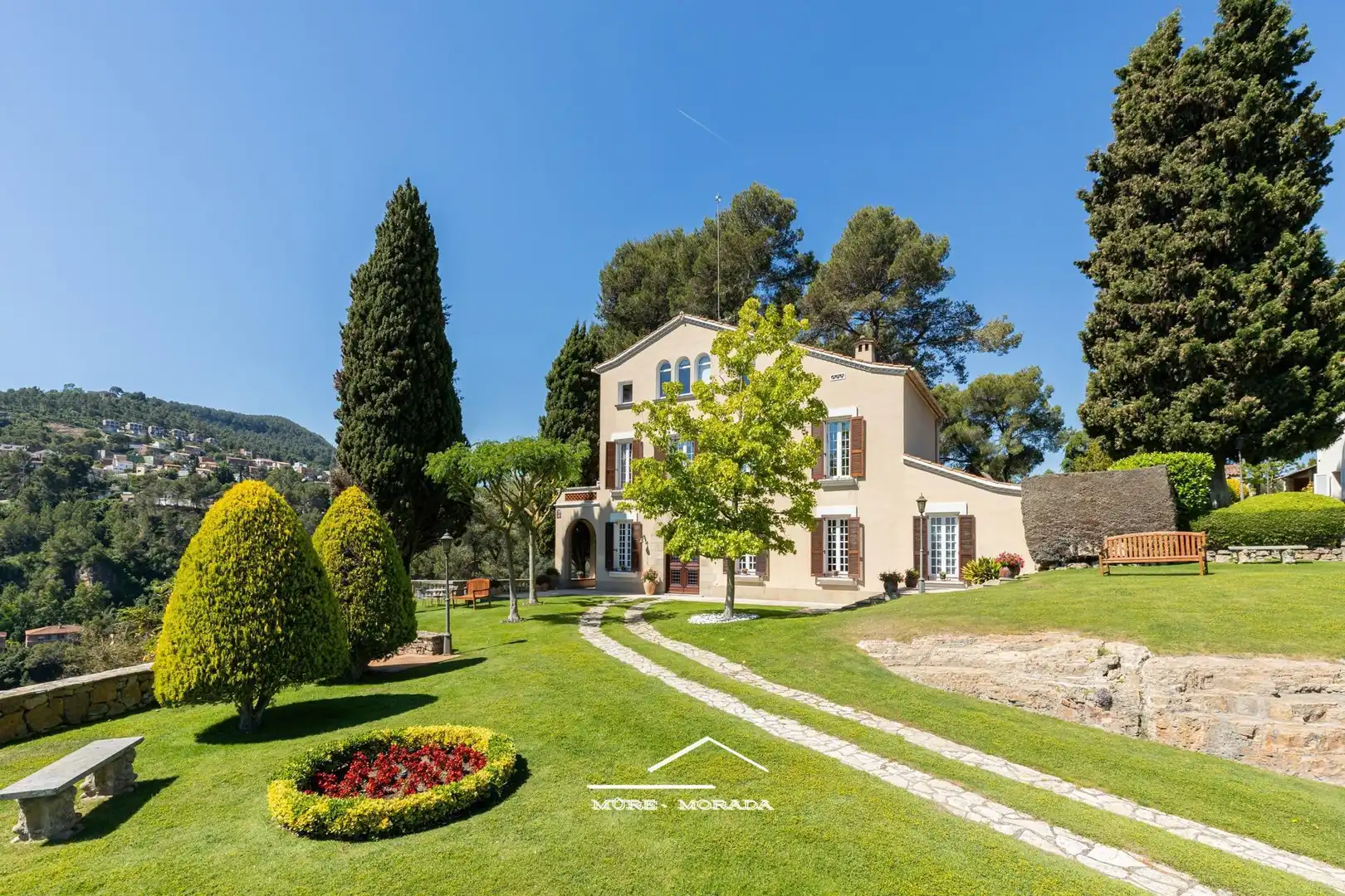 Casa amb terrassa en venda a Corbera de Llobregat