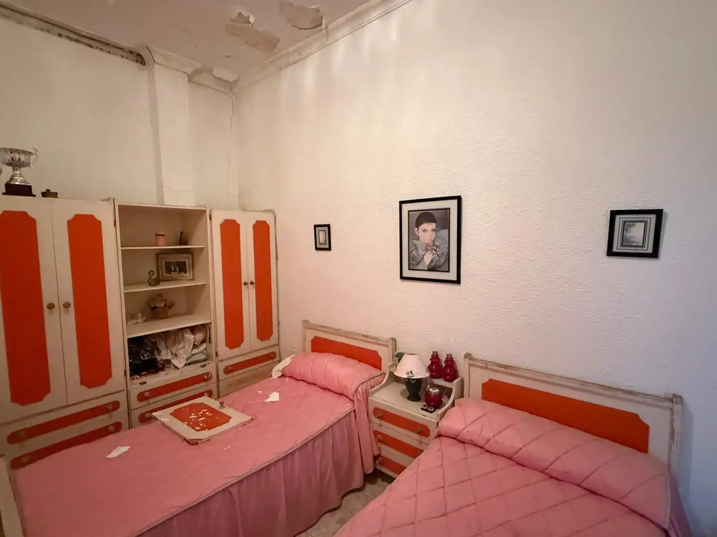 Bedroom of Houses for sale in Sevilla