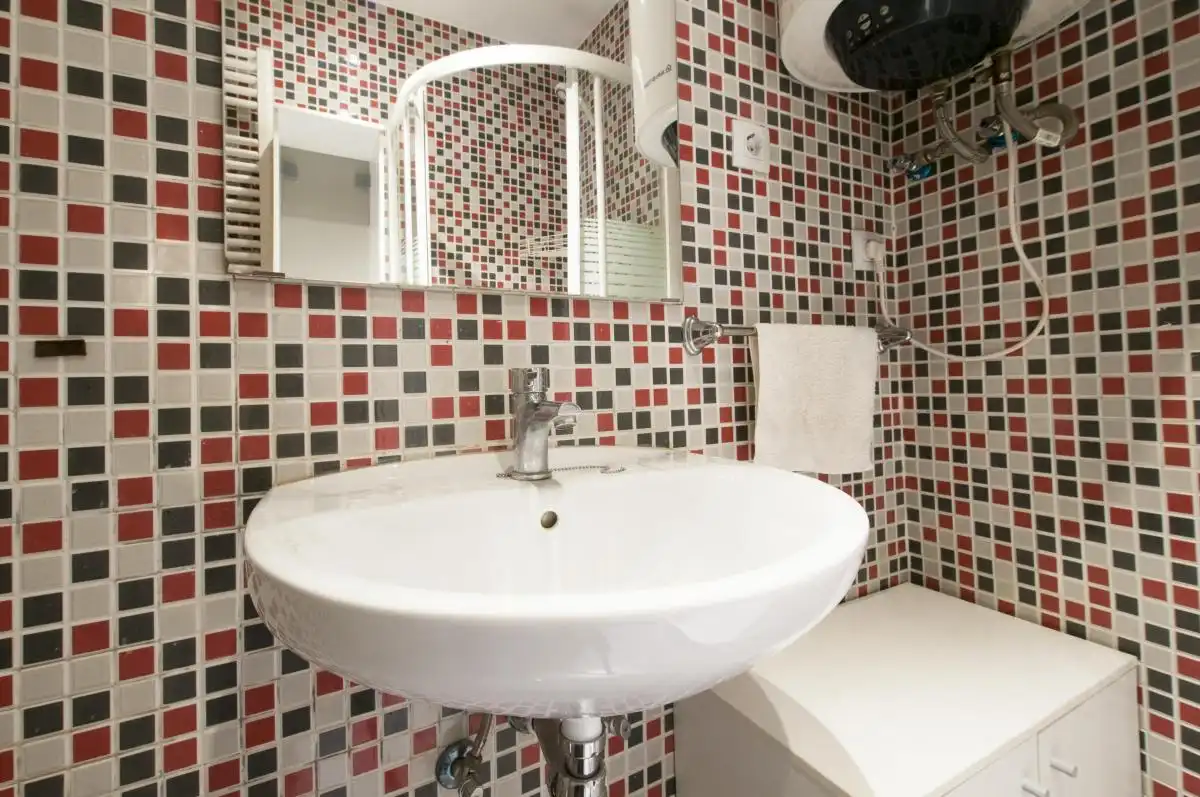 Room in Embajadores - Lavapiés