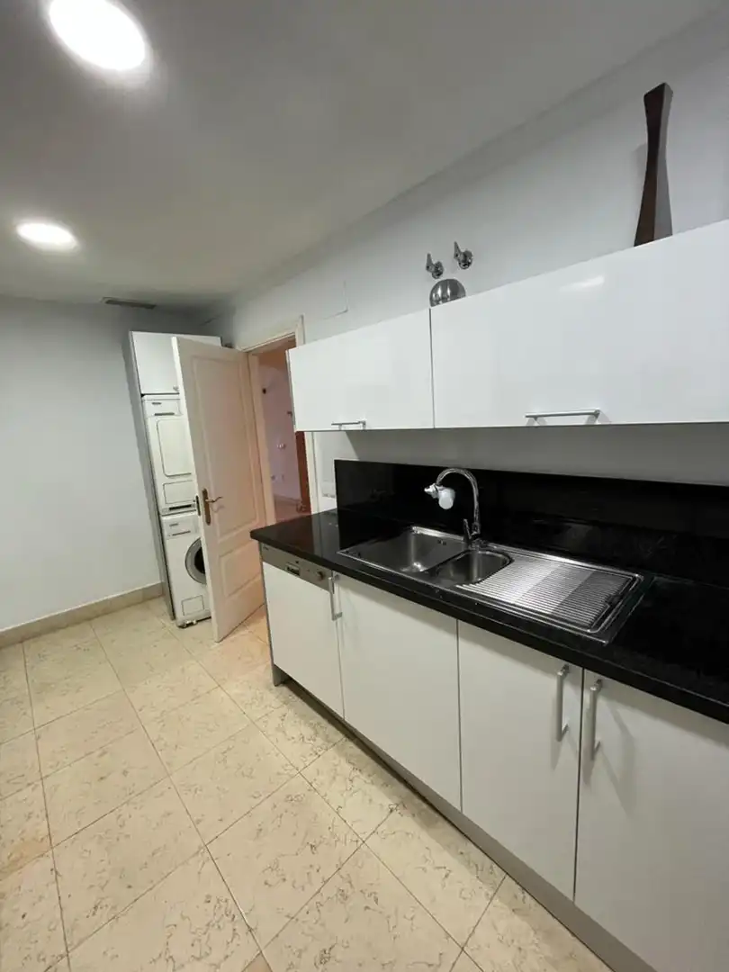 Apartament amb piscina en venda a Plaza Costa del Sol 12-32, imagen 15