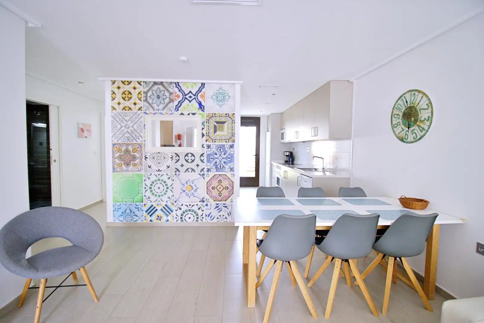 Menjador de Apartament en venda en Pilar de la Horadada amb Aire condicionat, Jardí privat i Piscina