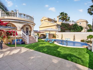 Villa avec balcon à vendre à Monte Y Mar