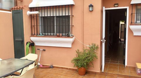 Foto 4 de Casa adosada en venta en El Zabal - Santa Margarita, La Línea de la Concepción