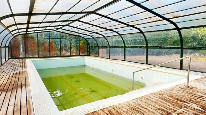 Piscina de Casa o xalet en venda en La Muela amb Aire condicionat, Calefacció i Jardí privat