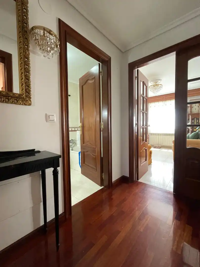 Apartamento de alquiler en Ferrol con Calefacción, Parquet y Amueblado