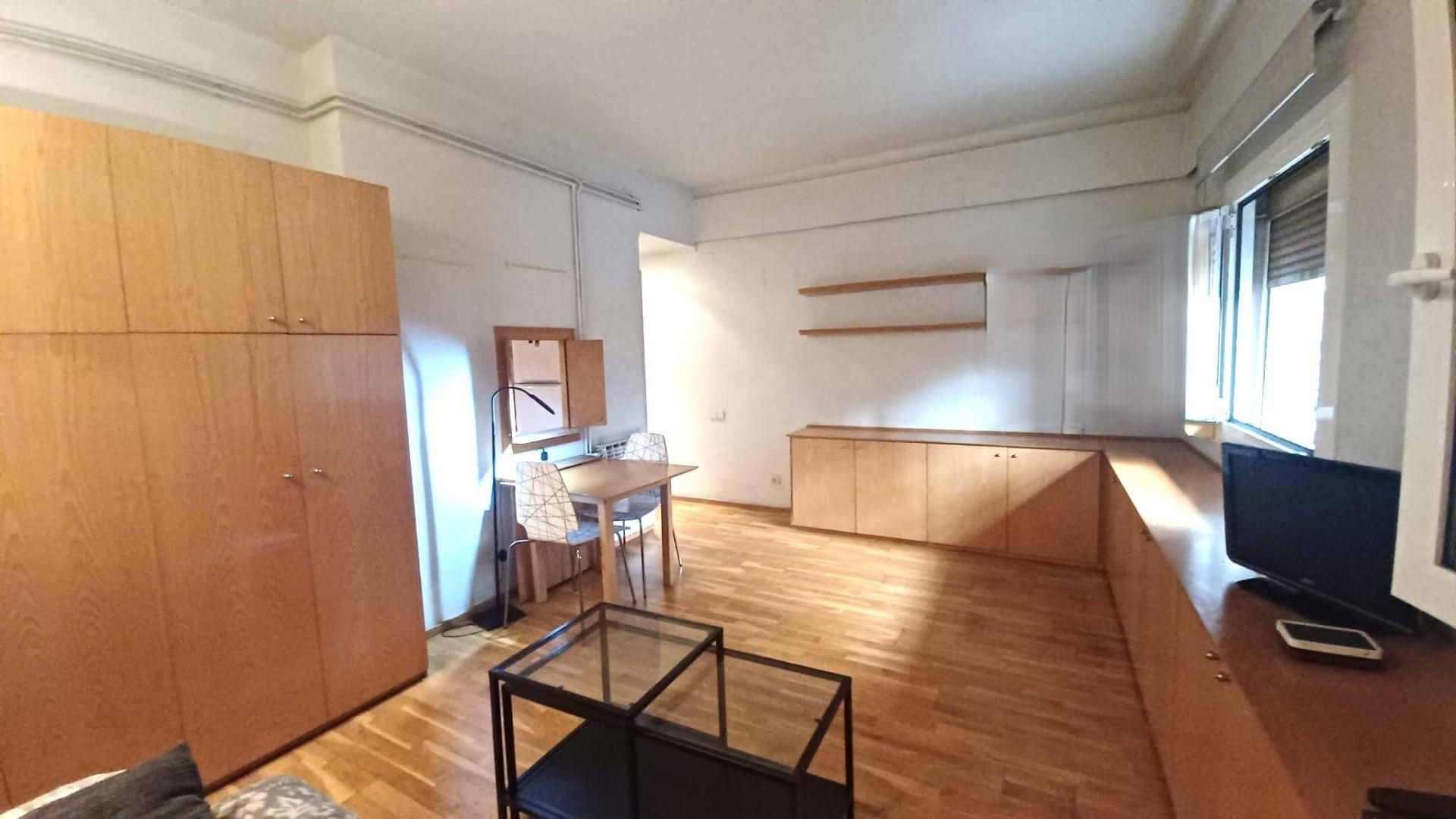 Flat for sale in  Barcelona Capital  with Heating
