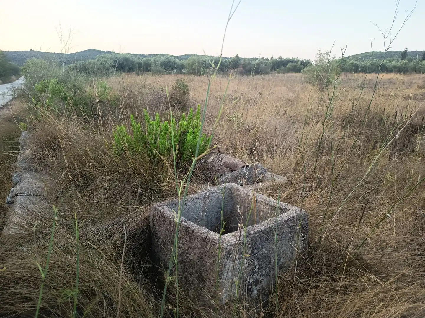 Maison rustique à vendre à LES BASSOLES