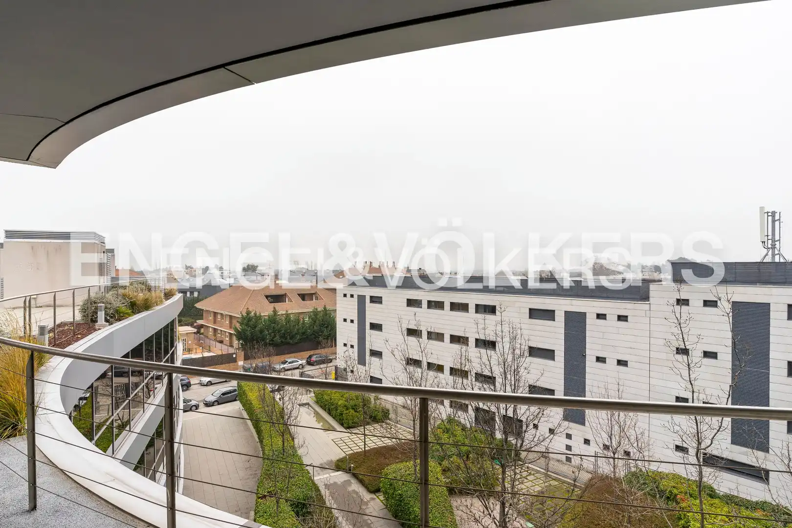Terrassa de Estudi de lloguer en Madrid amb Aire condicionat, Calefacció i Piscina