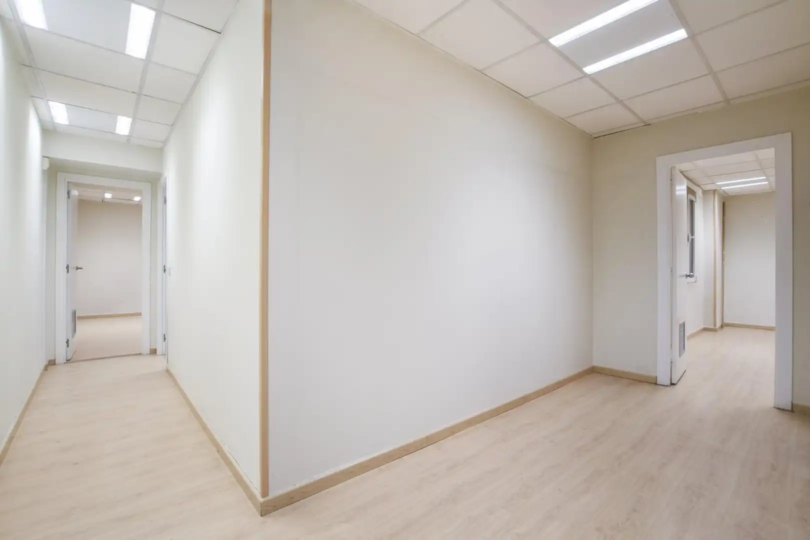 Büro zum Verkauf in Calle NARVAEZ, Ibiza de Madrid