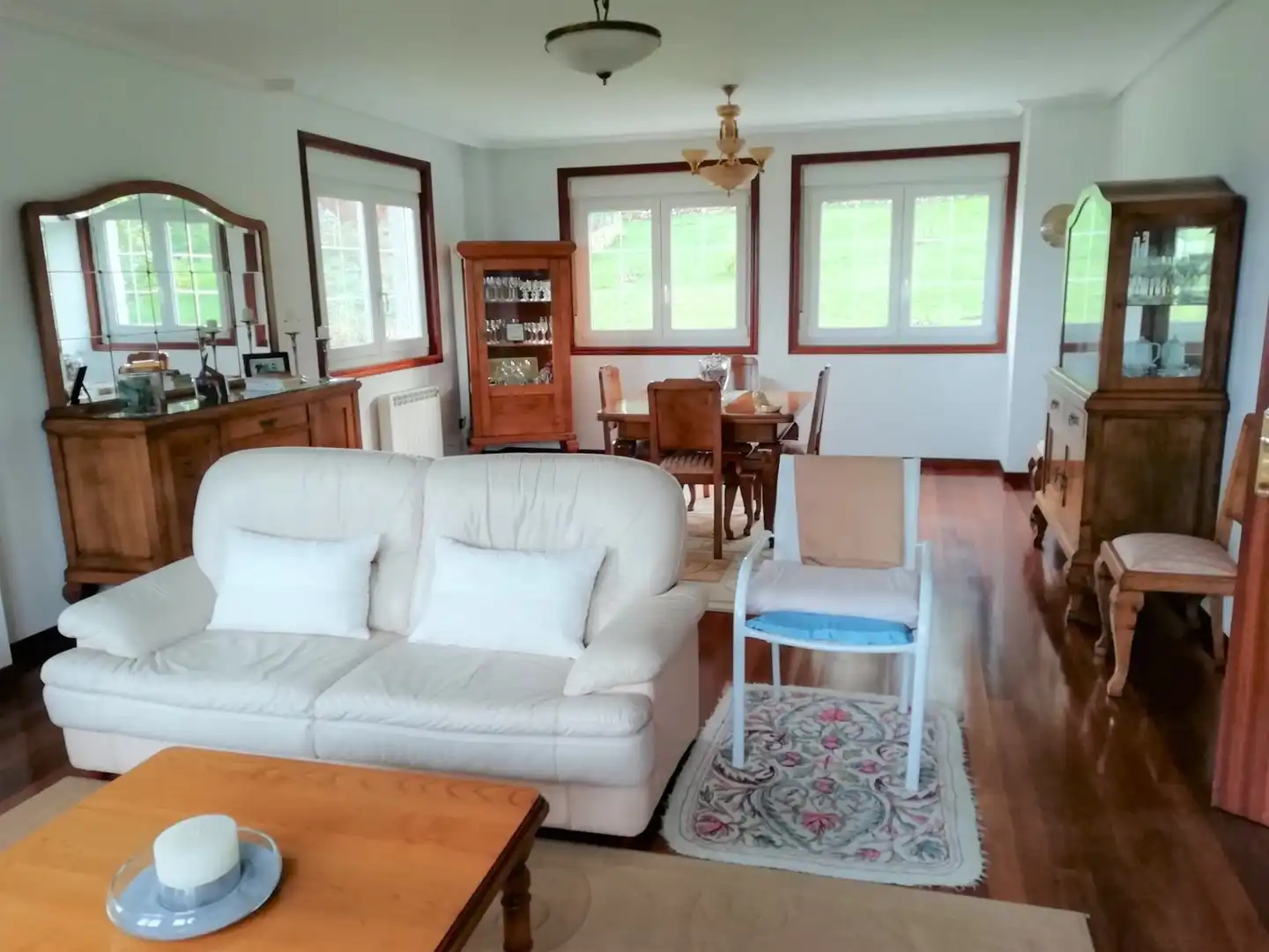 Sala de estar de Casa o chalet en venta en Culleredo con Jardín privado, Parquet y Horno