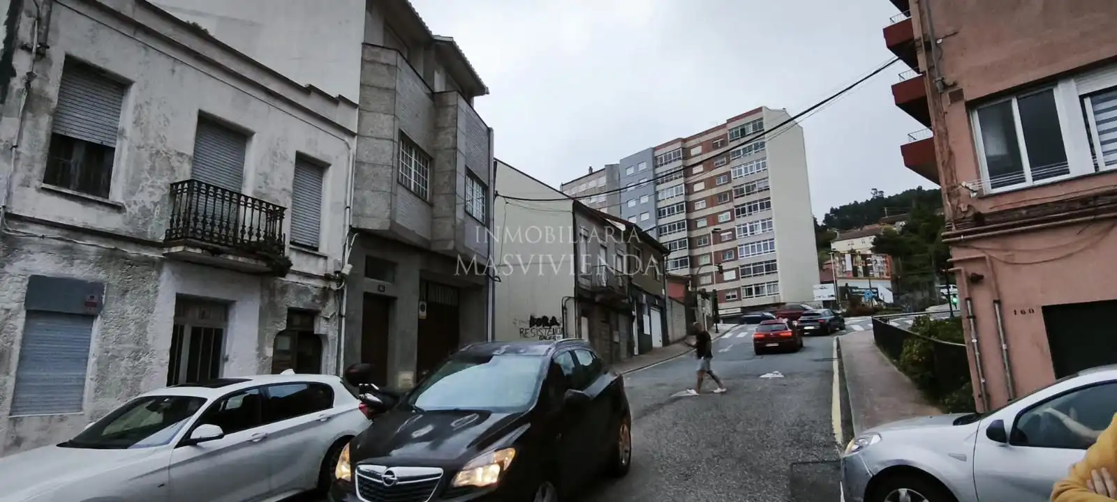 Casa adosada en venda a Frian, Teis