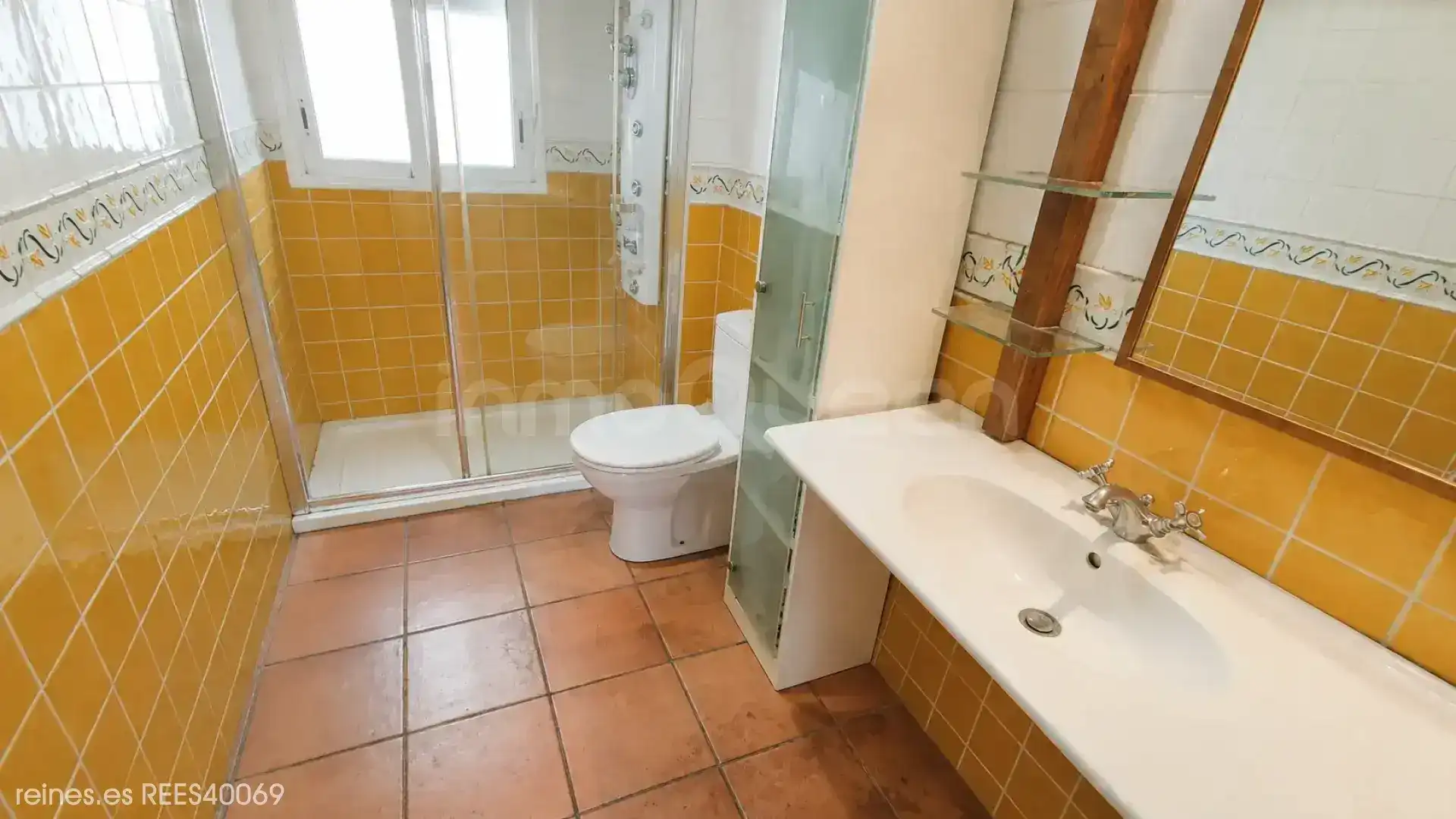 Badezimmer von Wohnung zum Verkauf in Santander mit Terrasse und Möbliert