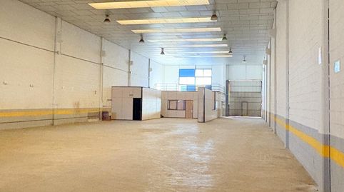 Foto 4 von Fabrikhallen zur Miete in Avda. Cataluña, Zaragoza Capital