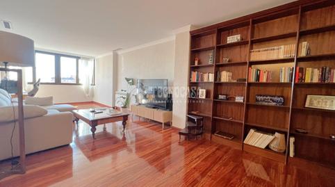 Foto 3 de Pis en venda a Costillares, Madrid