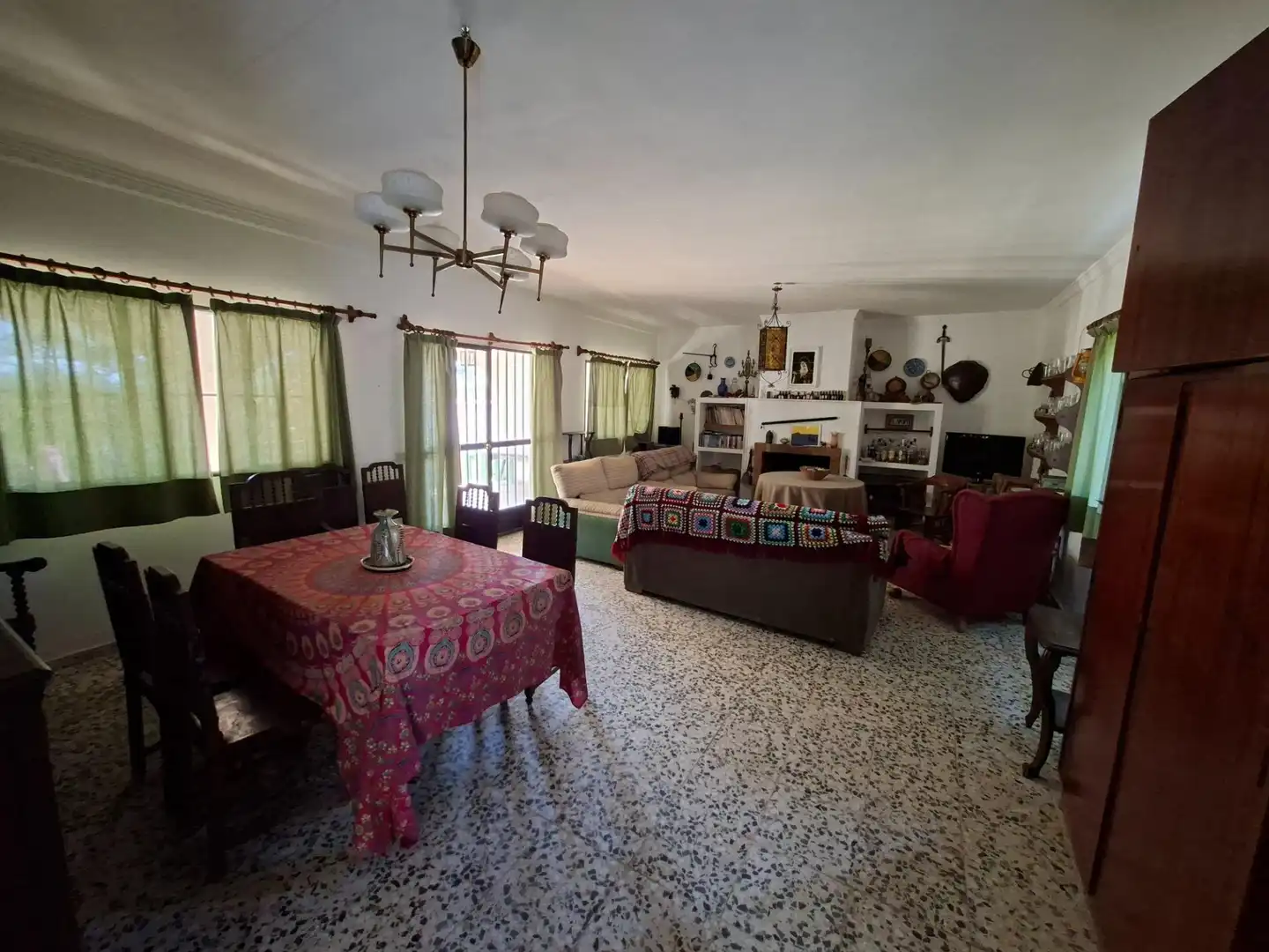 Sala de estar de Casa o chalet en venta en Guillena con Aire acondicionado, Jardín privado y Terraza