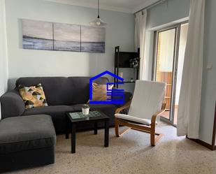 Sala d'estar de Pis de lloguer en  Cádiz Capital amb Terrassa