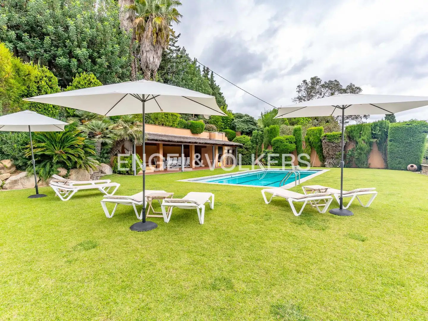 Casa amb jardí en venda a Arenys de Munt, imagen 3